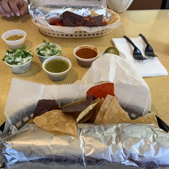 Pancho's Salsa Bar & Grill - Burrito and nachos (included) - Mexican Near Me - San Francisco, California