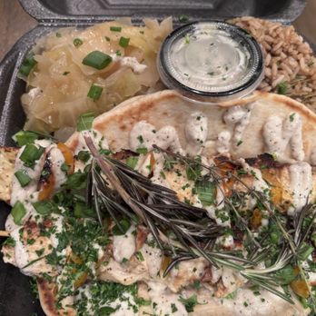Jerk Hut - Mediterranean chicken - Soul Food Near Me - Philadelphia, Pennsylvania