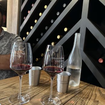 Majestic Oak Vineyard - two glasses of wine on a table - Wineries Near Me - Ojai, California Majestic Oak Vineyard - two glasses of wine on a table - Wineries Near Me - Ojai, California
