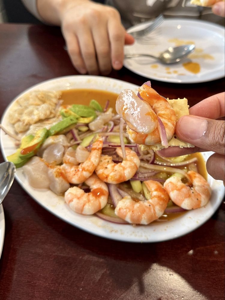Mariscos Don Monchis