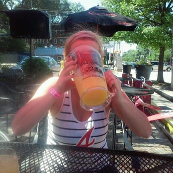 Brewhouse Cafe - dee-lish - Pubs Near Me - Atlanta, Georgia