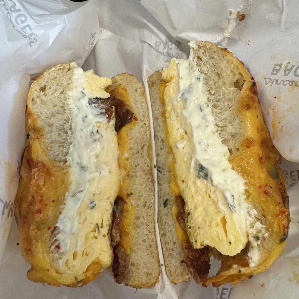 Sincerely Bagel - Soufflé egg with cheddar and garlic and herb - Bagels Near Me - Portland, Oregon Sincerely Bagel - Soufflé egg with cheddar and garlic and herb - Bagels Near Me - Portland, Oregon