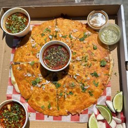 La Pasadita - Pizzabirria