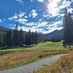 Earl Grey Lodge - Golf course
