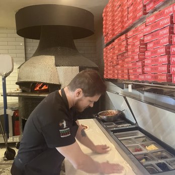 Pomo - Phoenix - Fresh pizza - Pizza Near Me - Phoenix, Arizona Pomo - Phoenix - Fresh pizza - Pizza Near Me - Phoenix, Arizona