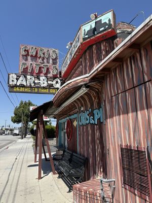 Chris & Pitts BBQ Restaurant by null