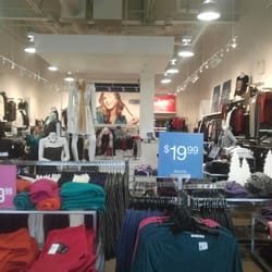 Ricki's - Interior