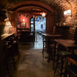 Mr Fogg's Tavern - Inside