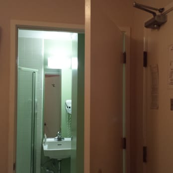 Hotel Stratford - 2014 - Bathroom - Hotels Near Me - San Francisco, California Hotel Stratford - 2014 - Bathroom - Hotels Near Me - San Francisco, California