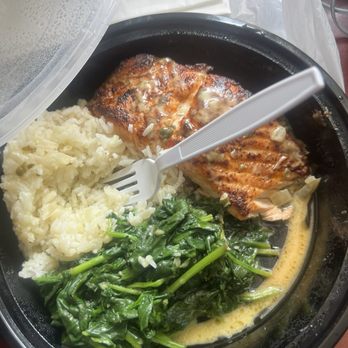 The Highlands - Salmon - Coffee & Tea Near Me - Washington, DC, District of Columbia