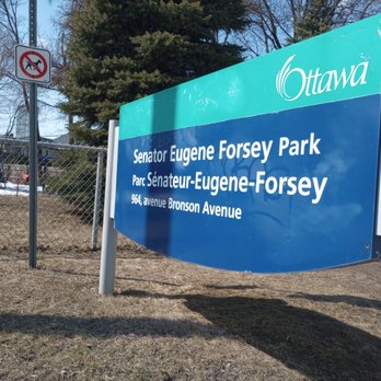 Senator Eugene Forsey Park - Signage - Parks Near Me - Ottawa, Ontario