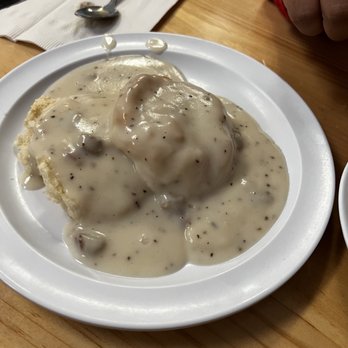 Mountain Munchies - Biscuits & gravy - Sandwiches Near Me - Big Bear Lake, California