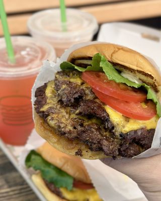 Shake Shack Mary Brickell Village by null