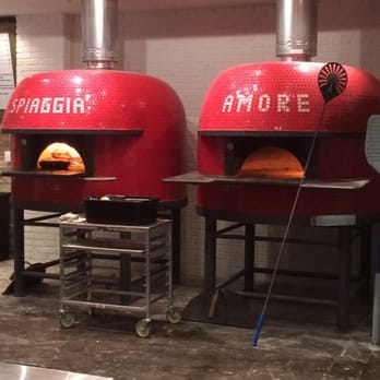 V Pizza - Two hot ovens! - Pizza Near Me - Jacksonville Beach, Florida