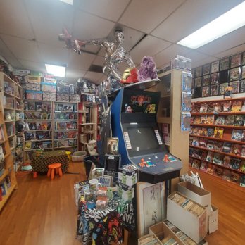 Galaxy Of Comics - Comic Books Near Me - Van Nuys, California