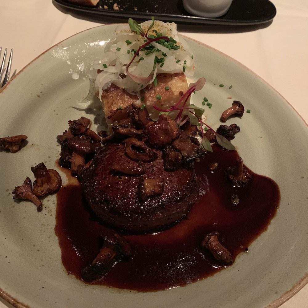 Buckeye Roadhouse - Bacon Wrapped Petit Filet Mignon - American Near Me - Mill Valley, California