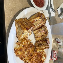 Blondie's Family Diner - Monte cristo with hash browns (extra crispy)