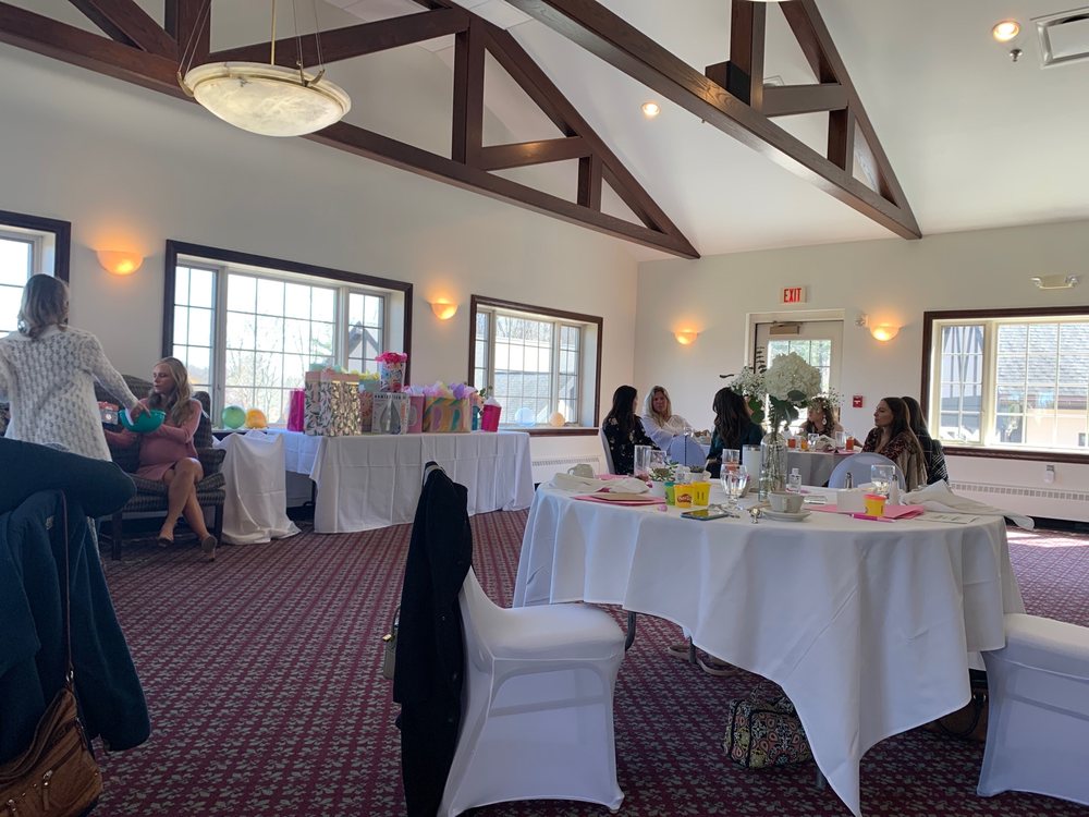 BROOKLEA COUNTRY CLUB Updated October 2024 10 Photos 891 Pixley