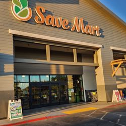 Save Mart - Exterior