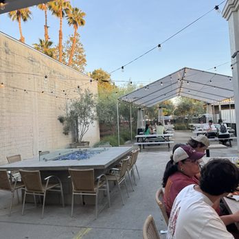 Best Pizza & Brew Escondido - Beer, Wine & Spirits Near Me - Escondido, California