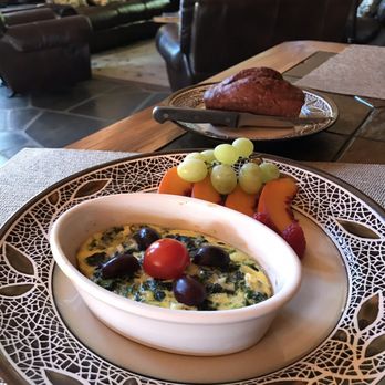 Nature's Inn Bed & Breakfast - Feta and spinach frittata with banana bread. So delicious. - Hotels Near Me - Ahwahnee, California Nature's Inn Bed & Breakfast - Feta and spinach frittata with banana bread. So delicious. - Hotels Near Me - Ahwahnee, California
