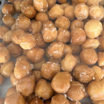 Manley's Donut Shop - Donuts Near Me - San Jose, California Manley's Donut Shop - Donuts Near Me - San Jose, California