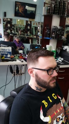 Benny's BarberShop by null