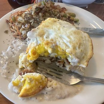 Pop's Cafe - Irish hash browns with a biscuit and gravy with egg and sausage - Breakfast & Brunch Near Me - Downey, California Pop's Cafe - Irish hash browns with a biscuit and gravy with egg and sausage - Breakfast & Brunch Near Me - Downey, California