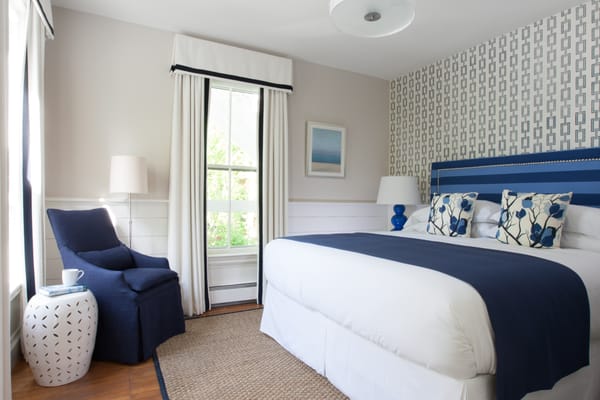 76 Main Ink Press Hotel by null