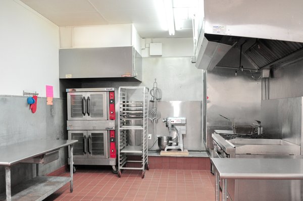 Manon's Shared Kitchen - Commercial Kitchen by null