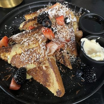 Benny and Mary's - Mary's French toast - New American Near Me - Irvine, California
