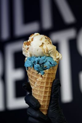 MILKYTREATS ICE CREAM by null