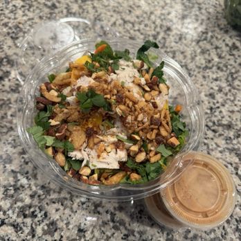 Mendocino Farms - Thai mango salad - Sandwiches Near Me - Elk Grove, California Mendocino Farms - Thai mango salad - Sandwiches Near Me - Elk Grove, California