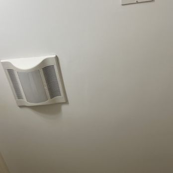 Heritage Drywall - Bathroom ceiling repair (AFTER) - General Contractors Near Me - Winston Salem, North Carolina