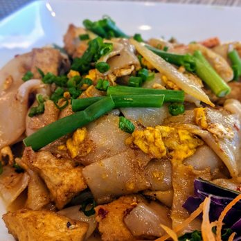 Twisted Noodles - Twisted yellow curry noodles - Thai Near Me - Chapel Hill, North Carolina Twisted Noodles - Twisted yellow curry noodles - Thai Near Me - Chapel Hill, North Carolina