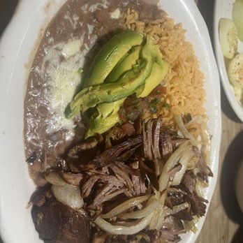 Playa Azul - Carnitas Dinner - Avocado is old, mushy - Mexican Near Me - Winston-Salem, North Carolina