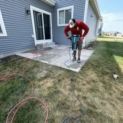 Daniel's Landscaping - Remove of concrete