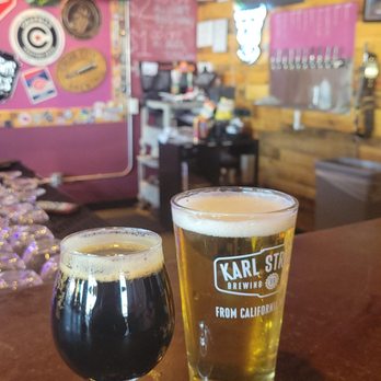 Tipsy Cactus TapRoom & Bottle Shop - a pint and a glass of beer - Wine Bars Near Me - Mesa, Arizona