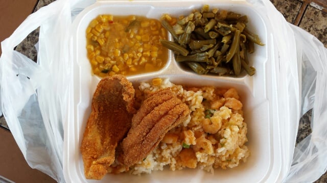 Nunu's Fresh Market - Youngsville Logo
