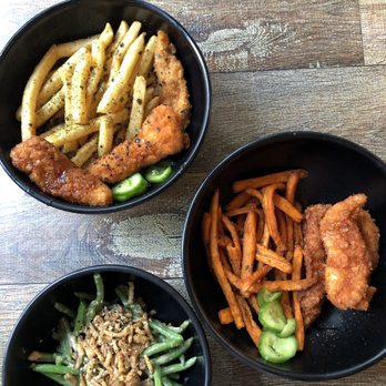 Ponko Chicken - Three tender plate and miso green beans - Asian Fusion Near Me - Atlanta, Georgia Ponko Chicken - Three tender plate and miso green beans - Asian Fusion Near Me - Atlanta, Georgia
