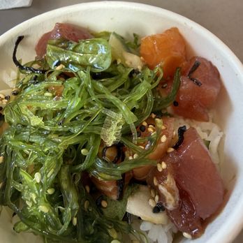 Maguro Spot - Tuna and salmon poke, sushi rice was hard - Seafood Near Me - Honolulu, Hawaii Maguro Spot - Tuna and salmon poke, sushi rice was hard - Seafood Near Me - Honolulu, Hawaii
