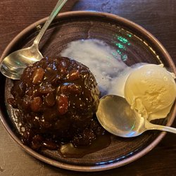 Three Magpies - Sticky toffee pudding