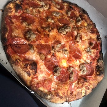 Modern Apizza - Pepperoni and Sausage Pizza - Pizza Near Me - New Haven, Connecticut