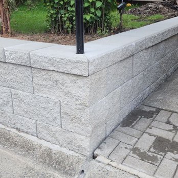 Guesta Flores Hardscape - Landscaping Near Me - Vancouver, British Columbia Guesta Flores Hardscape - Landscaping Near Me - Vancouver, British Columbia