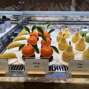 Salswee - Hyper realistic food - Bakeries Near Me - New York, New York