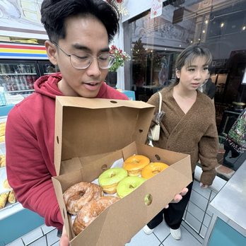Seaside Donuts Bakery - Bakeries Near Me - Newport Beach, California Seaside Donuts Bakery - Bakeries Near Me - Newport Beach, California