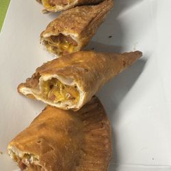 Rescue Dogs Food Truck - Chili cheese, dog empanadas!