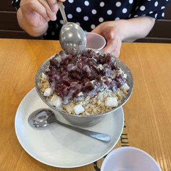 Cocohodo - Injeolmi shaved ice - Desserts Near Me - Sunnyvale, California