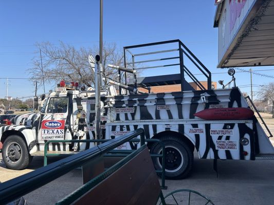 Babe's Chicken Dinner House by null