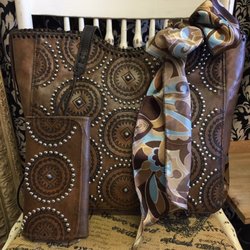 Little Bear Traders and Woolens - American West handbags